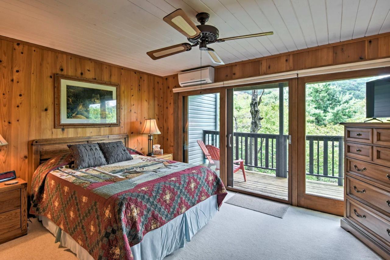 Beech Mountain Condo With Balcony, Walk To Resort! Eksteriør bilde