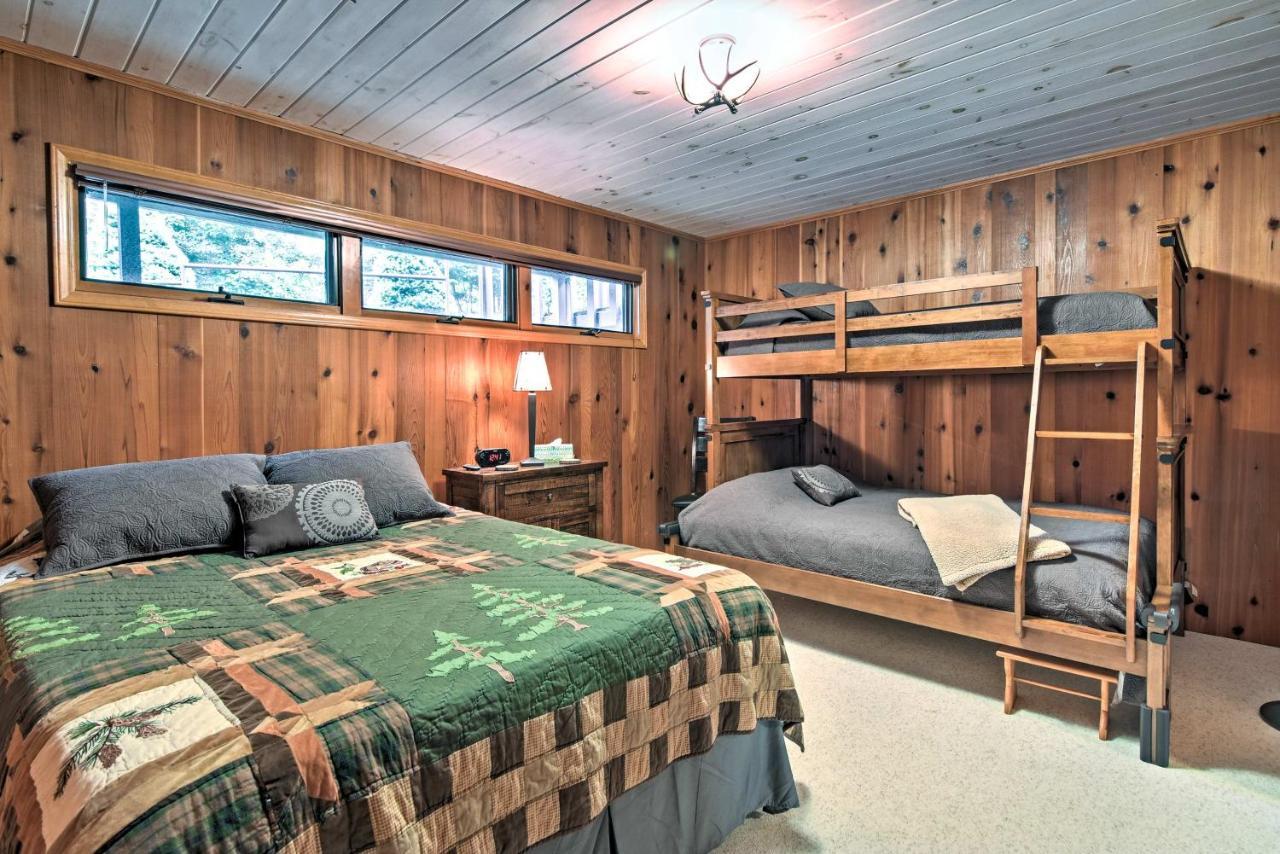 Beech Mountain Condo With Balcony, Walk To Resort! Eksteriør bilde